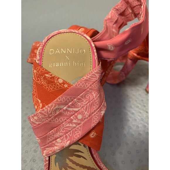 Sz 9 | Gianni Bini x DANNIJO Bandana Colorblock Print Ankle Wrap Heel Barbie - Picture 4 of 10